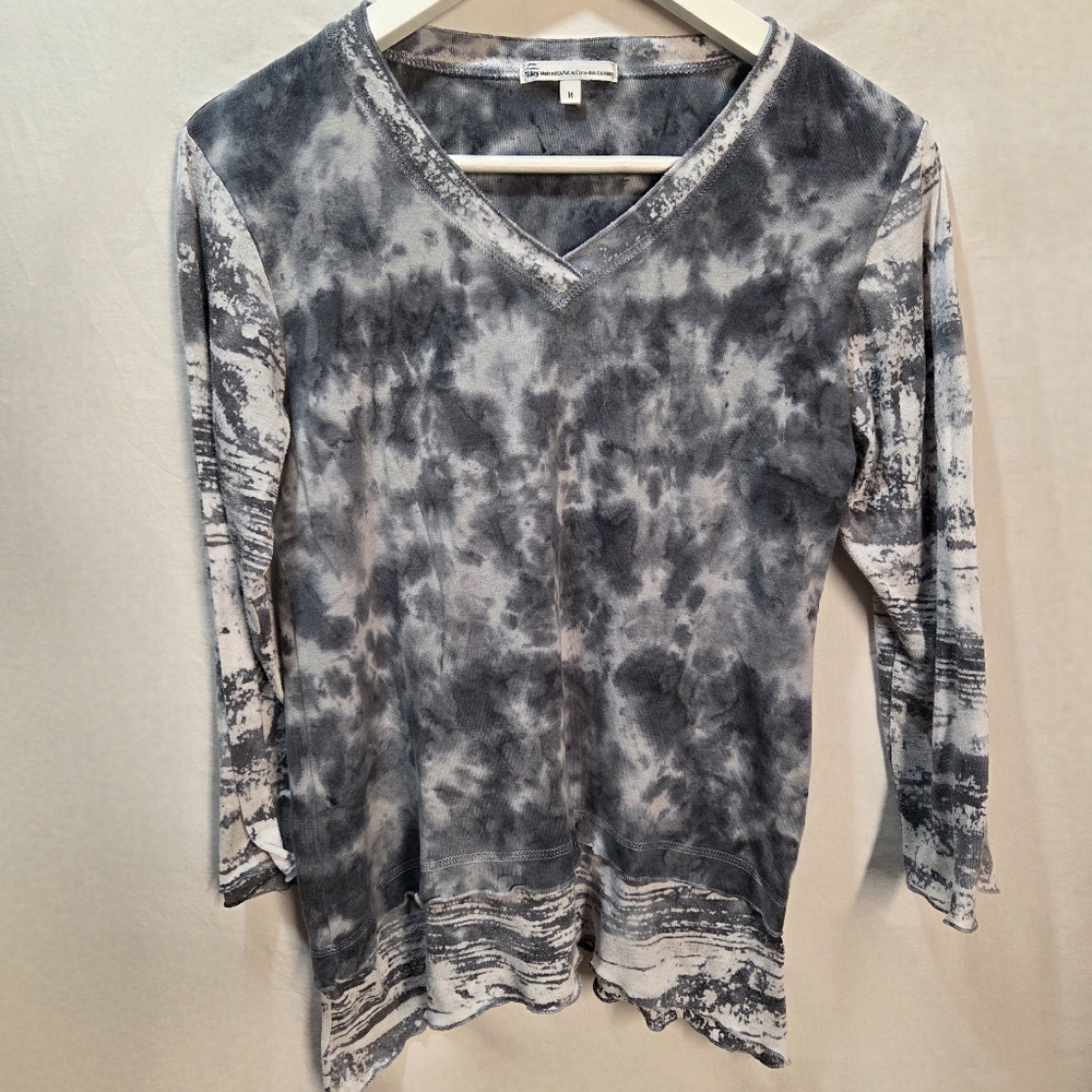 Tilley Tie-Dyed Grey 3/4 Sleeve V Neck Tee Size M 90s Acid Wash Layered Gorpcore